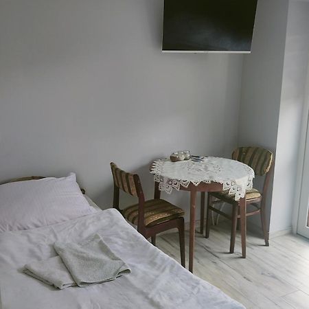 Pokoje Mira Torzym Esterno foto